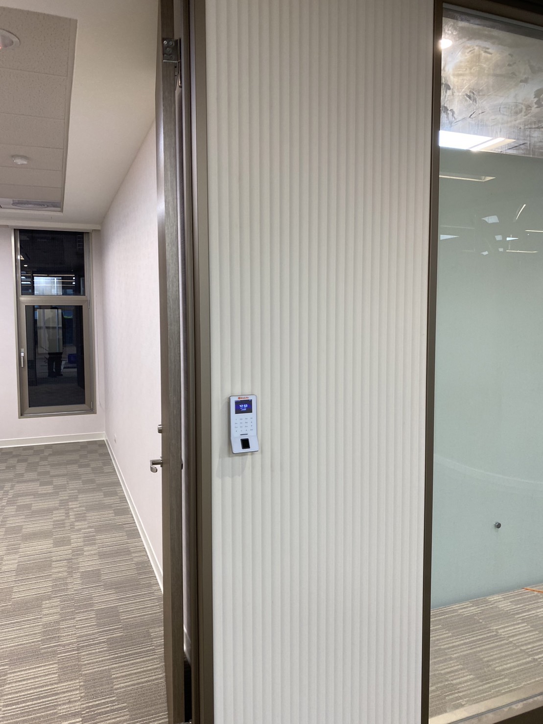 S 119119923 0 - 福華智能股份有限公司的智慧門禁與差勤解決方案：SF100人臉機與AC220彩色指紋機